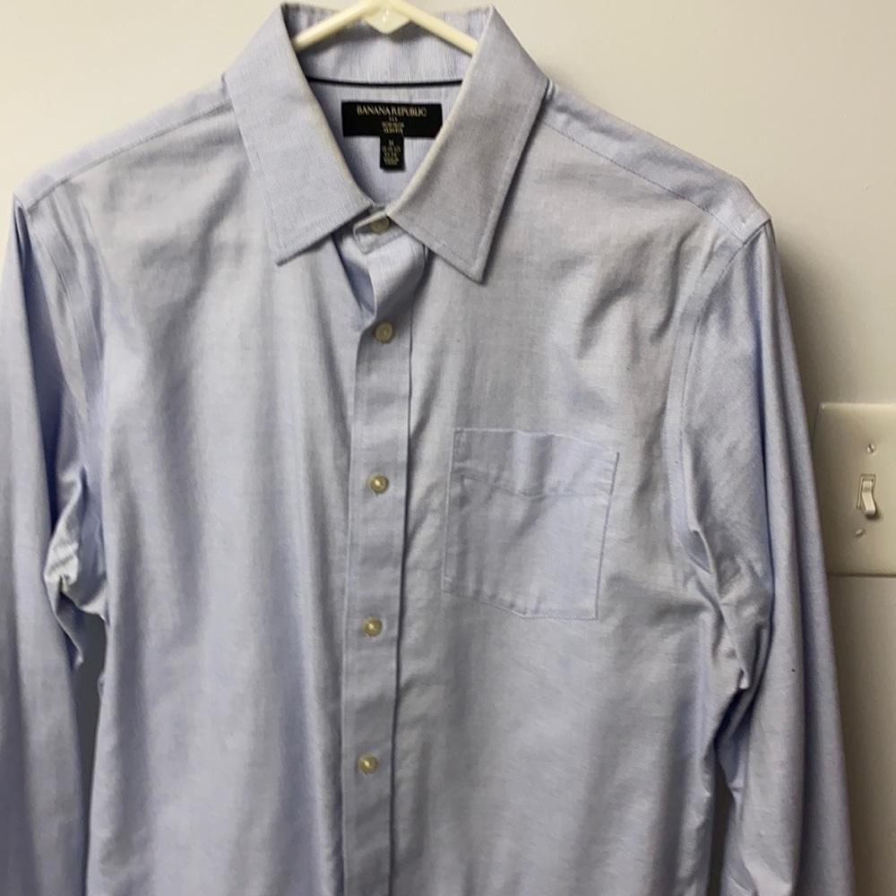 Banana Republic Men’s Medium 15-15-1/2 33-34 sleeve  Non Iron Slim Fit Shirt
